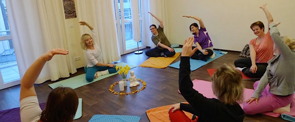 Gruppen-Yoga Einblick 1